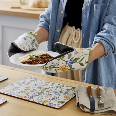 Ulster Weavers Cottage Garden Cotton Microwave Mitts