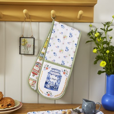 Ulster Weavers Tea Tins Double Oven Glove