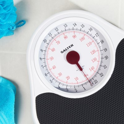 Salter Doctor Style Mechanical Scale 145BKDR