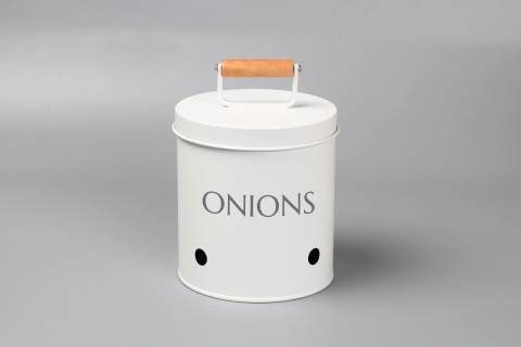 Rockingham Onions Metal Storage Bin with Lid